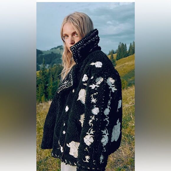 FREE PEOPLE Maya Sherpa
Jacket size S - Picture 3 of 10